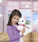 Игрушка интерактивная IMC Toys Club Petz Кошка Bianca интерактивная, в комплекте с клубком, на батарейках