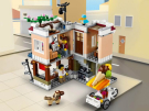 Конструктор LEGO CREATOR Лапшичная в центре города